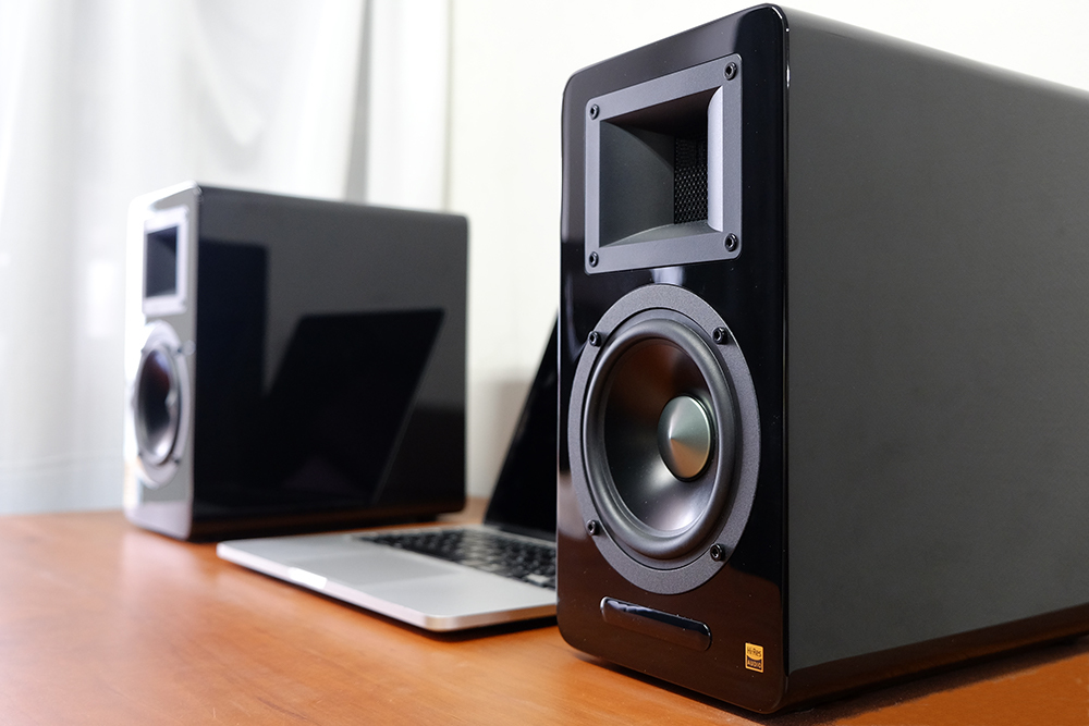 音が猛烈に訴えかけてくる。AIRPULSE「A100 BT5.0」がアクティブ