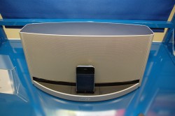 ボーズ、シリーズのハイエンドモデル「SoundDock 10 digital music