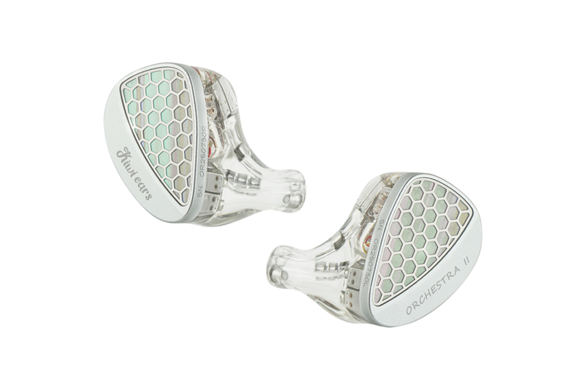 Kiwi Ears、音も見た目も透明度を高めた10BAイヤホン「Orchestra II