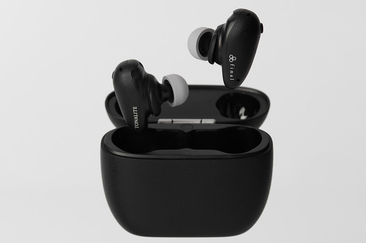 final、音色を個人最適化できる完全ワイヤレスイヤホン「TONALITE」の