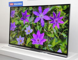 パナソニック、4K液晶“VIERA”「AX800」 － 広色域パネル/6軸色補正搭載