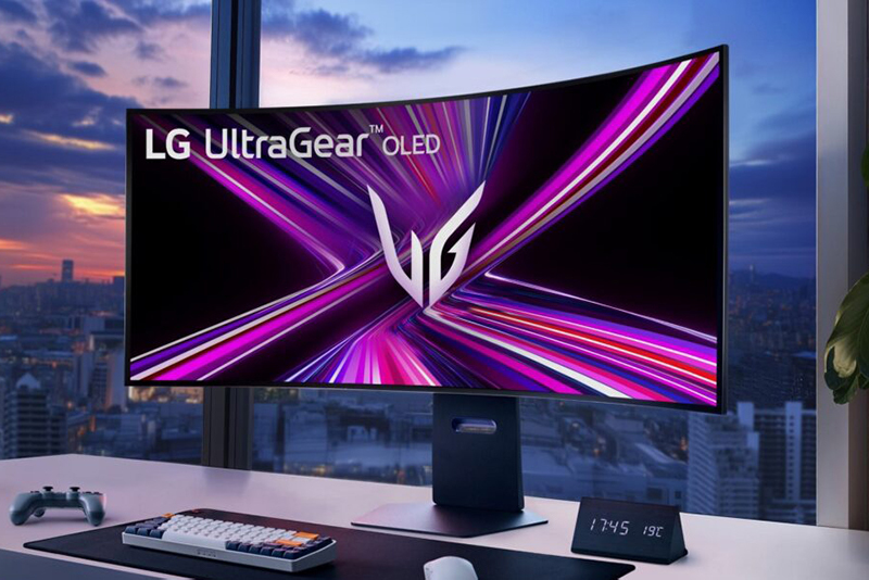 CES＞LG、世界初の折り曲げ可能な5K2Kゲーミングモニター「45GX990A