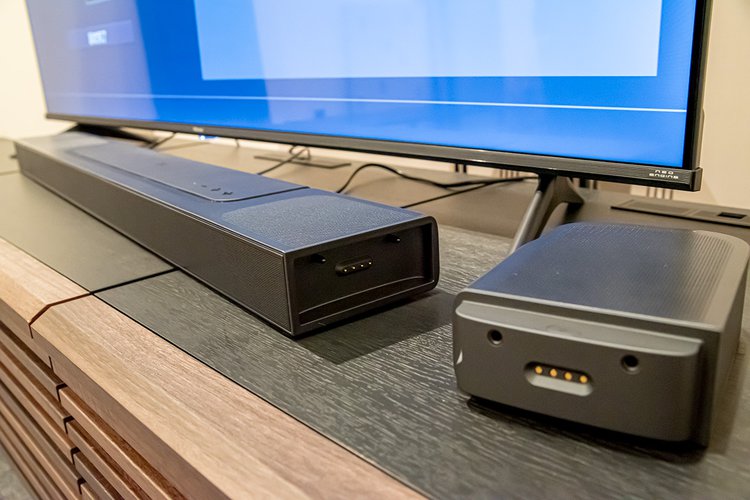 音で満たされる劇場体験を自宅で！JBLサウンドバー「BAR 1000」なら“最