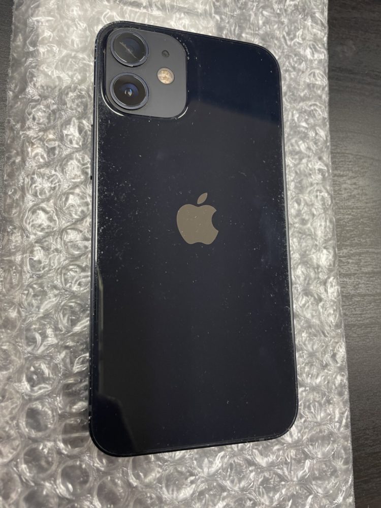 iPhone 12mini ブラック 画面に傷あり iPhone 12mini ブラック 画面に