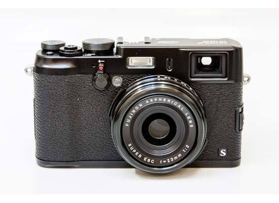 Saturday Spotlight: The Fujifilm X100S Black Edition | Photography