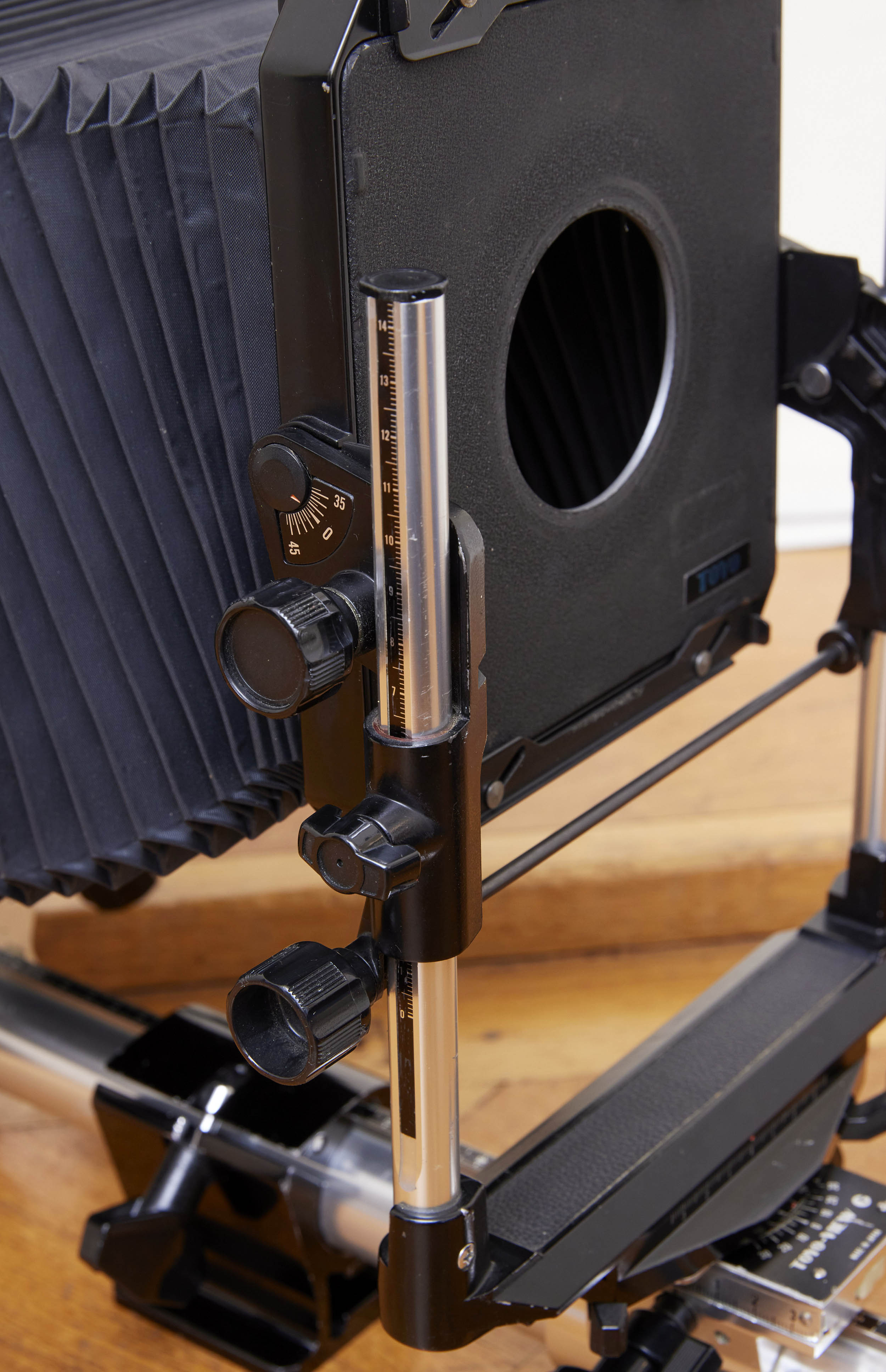 Sold - 8x10 Toyo 810G camera | Photrio.com Photography Forums