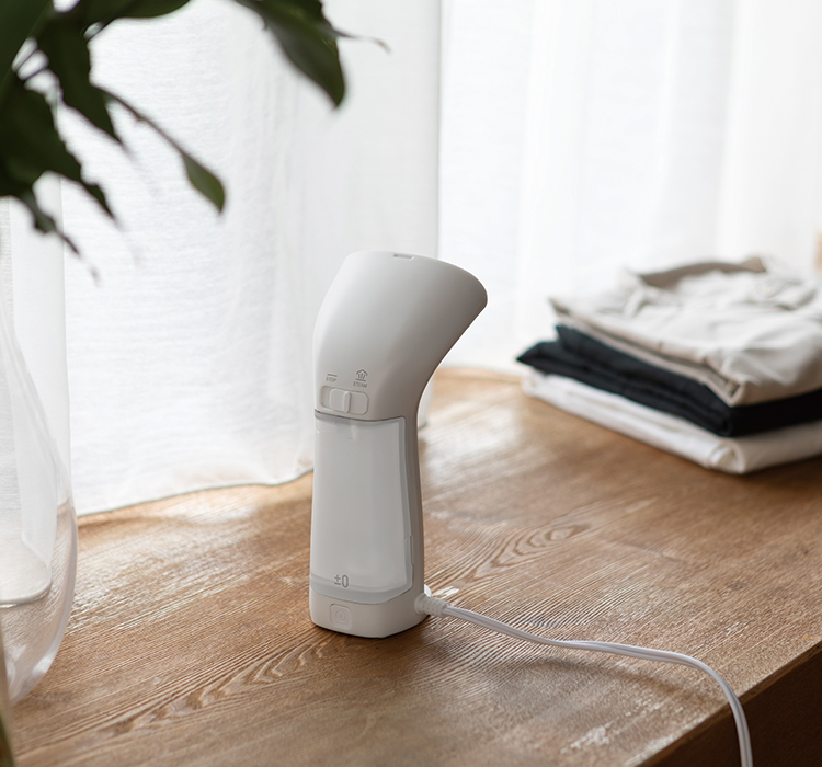 スタイルスチーマーS | プラスマイナスゼロプラスマイナスゼロ