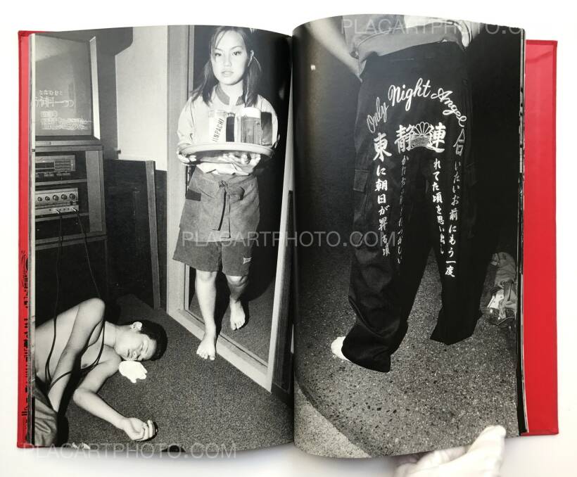 Bruce Gilden: Go (NUMBERED AND SIGNED), Arctic, 2000 | Bookshop Le