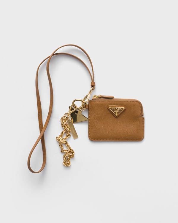 クロームシルバー サフィアーノトライアングル カードホルダー | PRADA