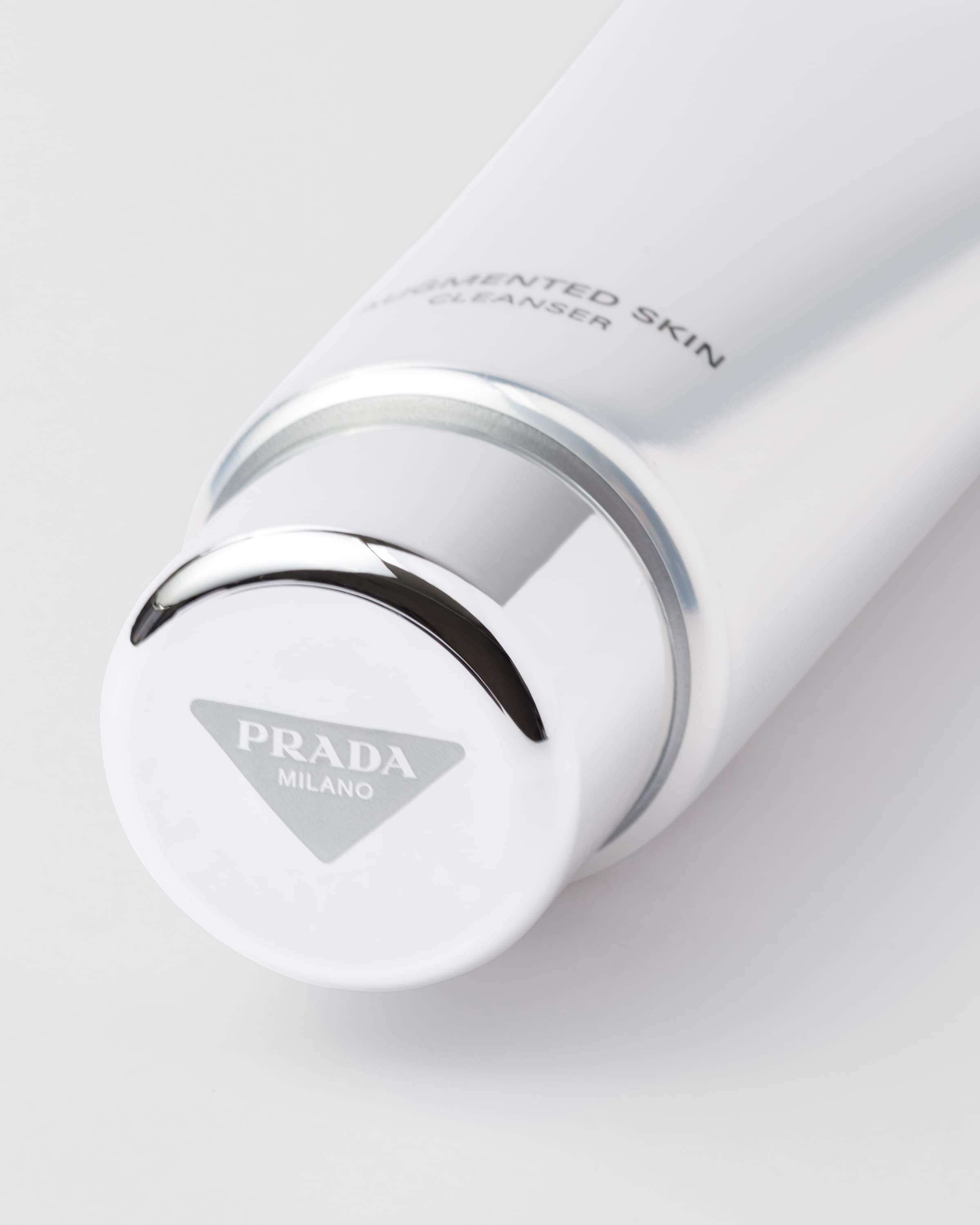 Neutri Prada Augmented Skin - The Cleanser | PRADA