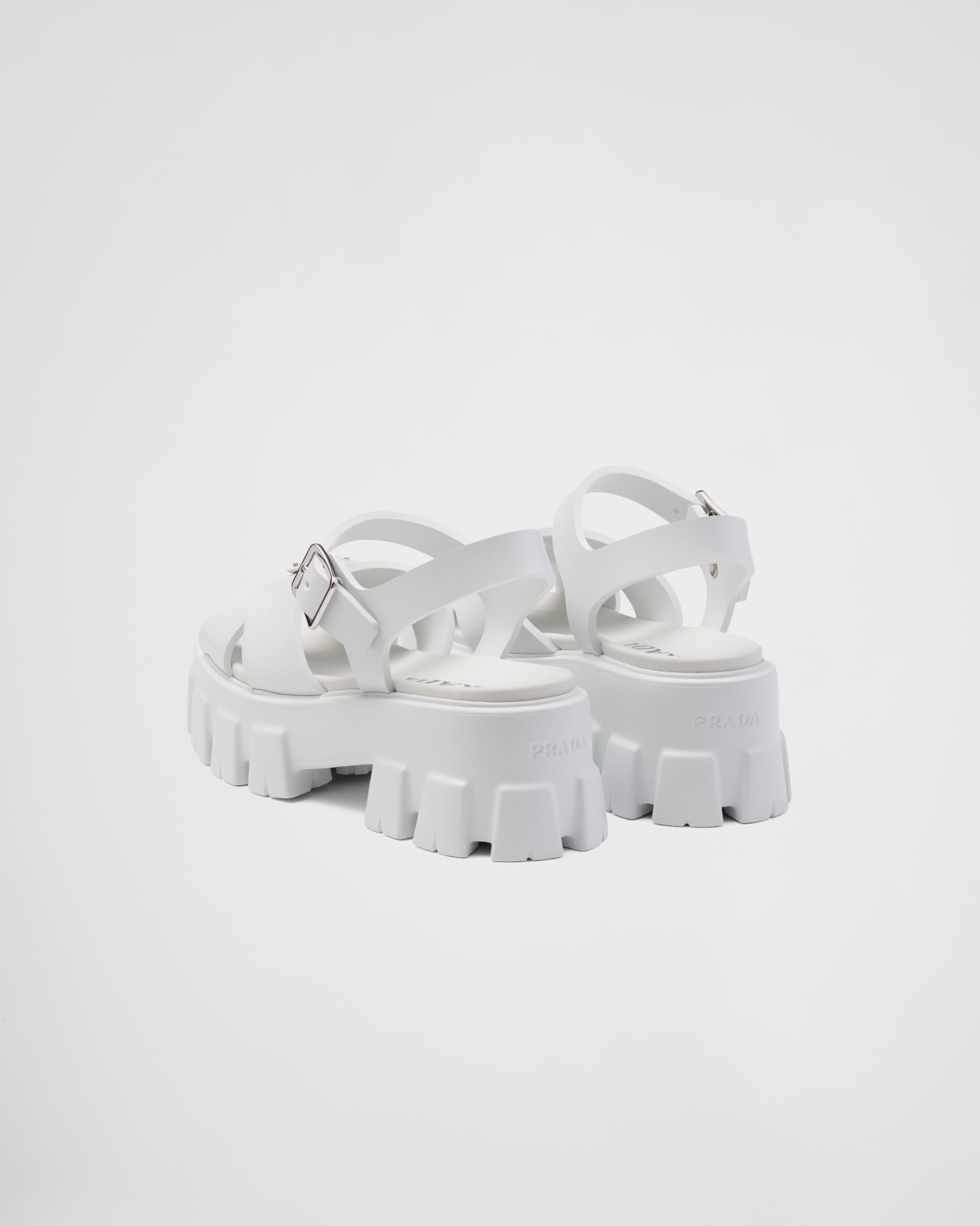 ホワイト プラダ モノリス ラバー サンダル | PRADA