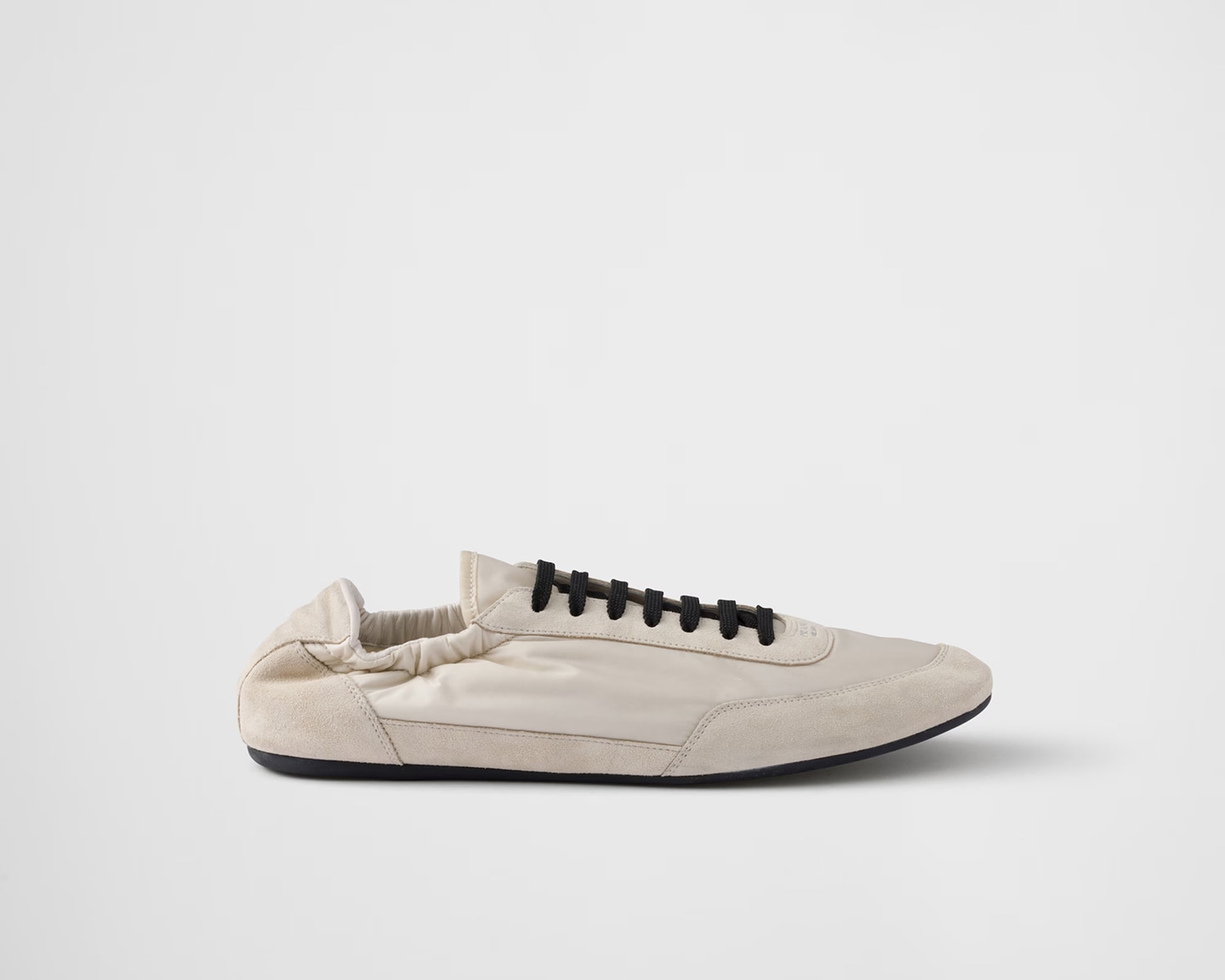 ニュートリ オーグメンテッド スキン クレンザー | PRADA