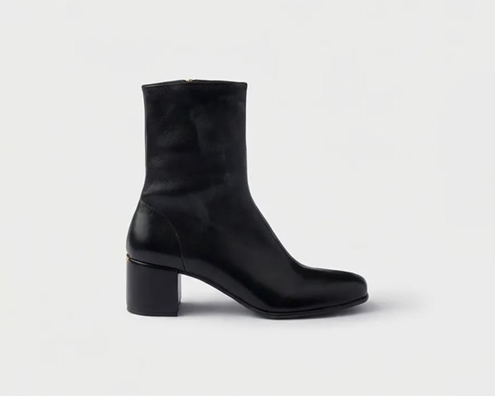 ブラック プラダ モノリス ポーチ付 ブラッシュドレザーX Re-nylon