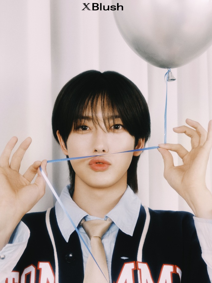 中国雑誌 XBlush VIOLET 『XBlush Magazine 2024年A版（＆TEAM、A版