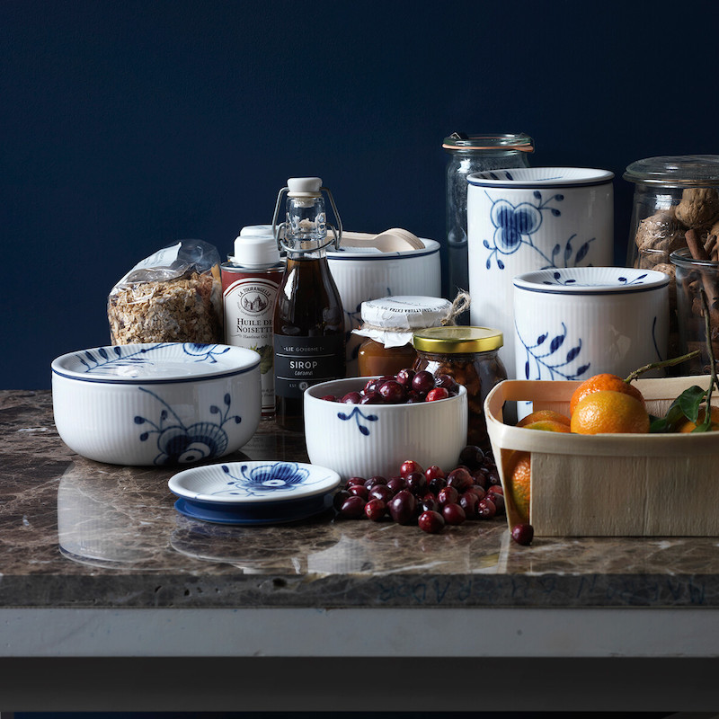 ブルーフルーテッド メガ コンテナー M|ロイヤル コペンハーゲン 公式