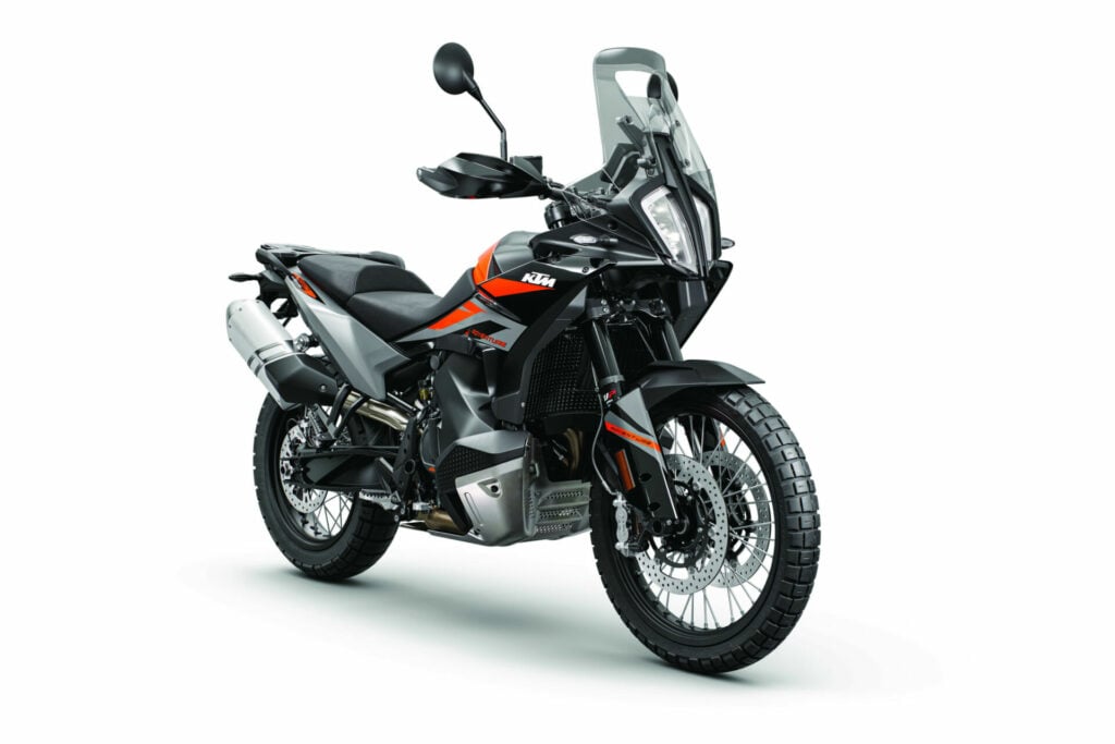 KTM Updates 890 Adventure - Roadracing World Magazine | Motorcycle