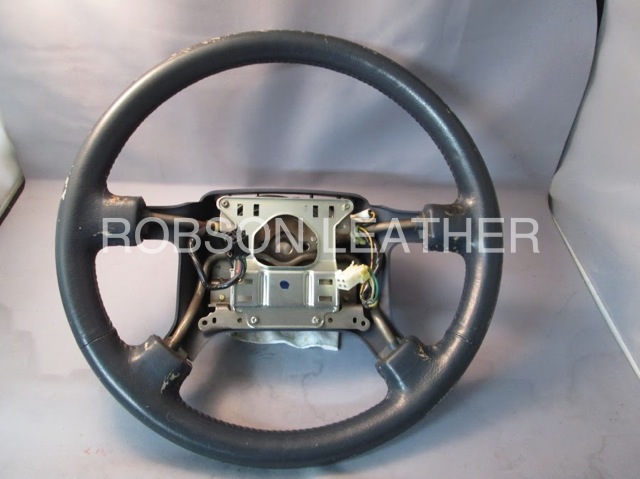 日産 レパード F31 純正ステアリングの本革張り替え | 本革