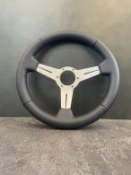 ナルディ | 本革ステアリング張替え実例｜ロブソンレザー（robson leather)