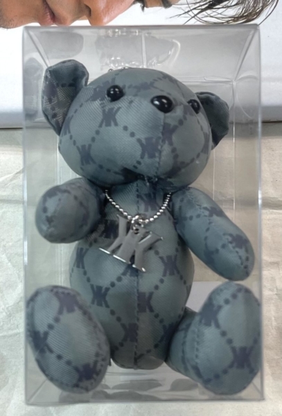 吉川晃司 30周年限定ライブ SINGLES＋ ベアチャーム RED SILVER