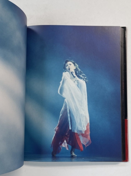 中島みゆき 写真集 夜会 1989-1998 十年の集大成 帯付き 再入荷 | 音楽