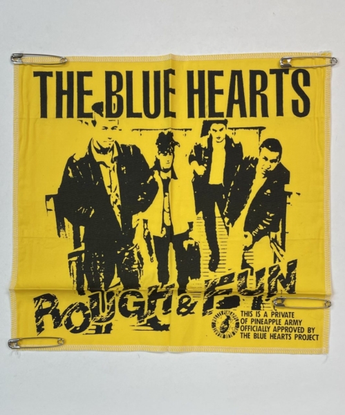 ブルーハーツ バンダナ 腕章 THE BLUE HEARTS PRETTY PINEAPPLE | 音楽