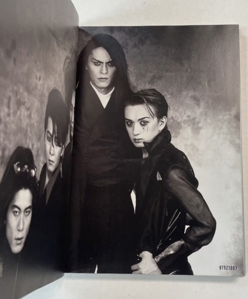 BUCK-TICK 写真集 METAMORPHOSIS 1989-1992 BT8992 再入荷 | 音楽資料