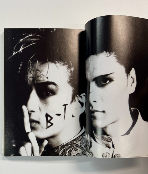 BUCK-TICK 写真集 SHAPELESS デビュー当時からのフォトセレクション