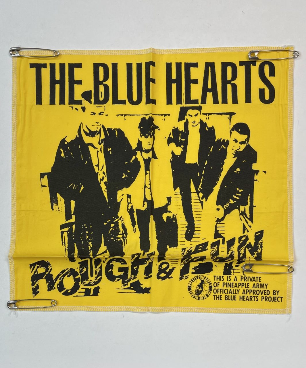 ブルーハーツ バンダナ 腕章 THE BLUE HEARTS PRETTY PINEAPPLE | 音楽