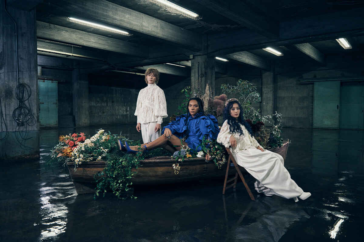 女王蜂 | ソニーミュージック公式オンラインショップ【ROCKET-EXPRESS】