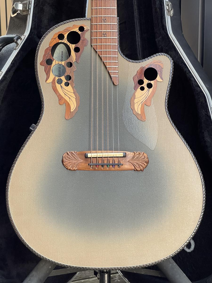 最終値下げ！！特注スーパーアダマス 1587-X　Ovation Adamas 最終値下げ！！特注スーパーアダマス 1587-X Ovation Adamas 特注