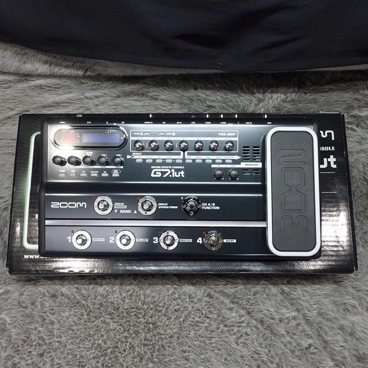 ZOOM G7.1ut ギターマルチエフェクター G7.1ut Guitar Effects Console | Zoom