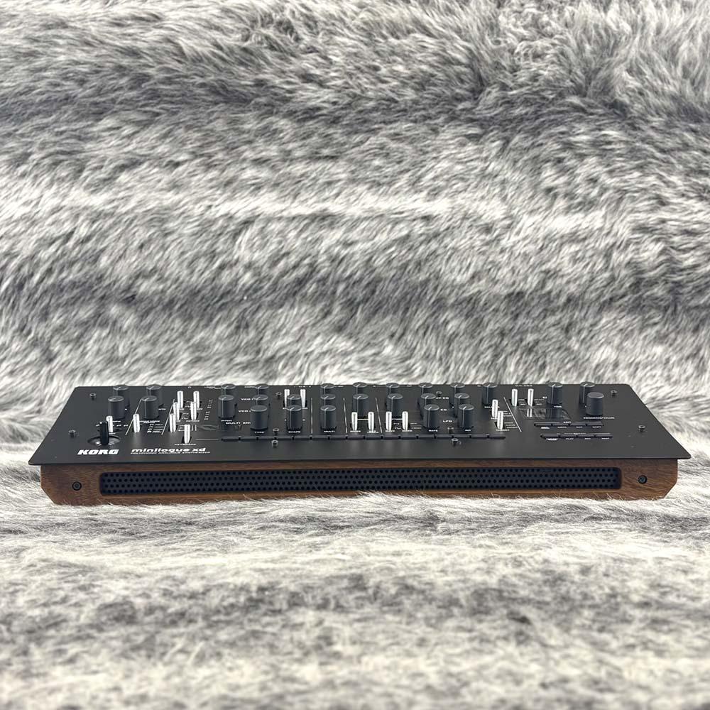 元箱付きKORG minilogue xd module KORG minilogue xd module モジュールモデル コルグ MINILOGUE-XD-M