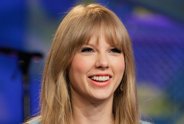 Taylor Swift to Launch Second Fragrance, 'Wonderstruck Enchanted'