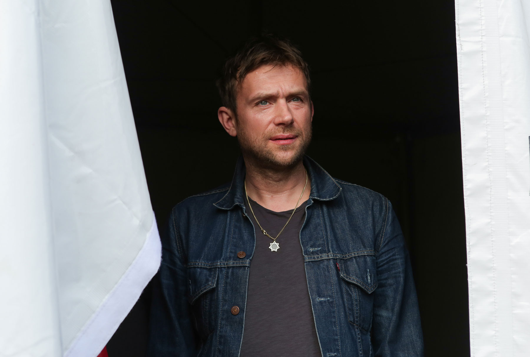 Damon Albarn Shares the Stories Behind 'Everyday Robots'