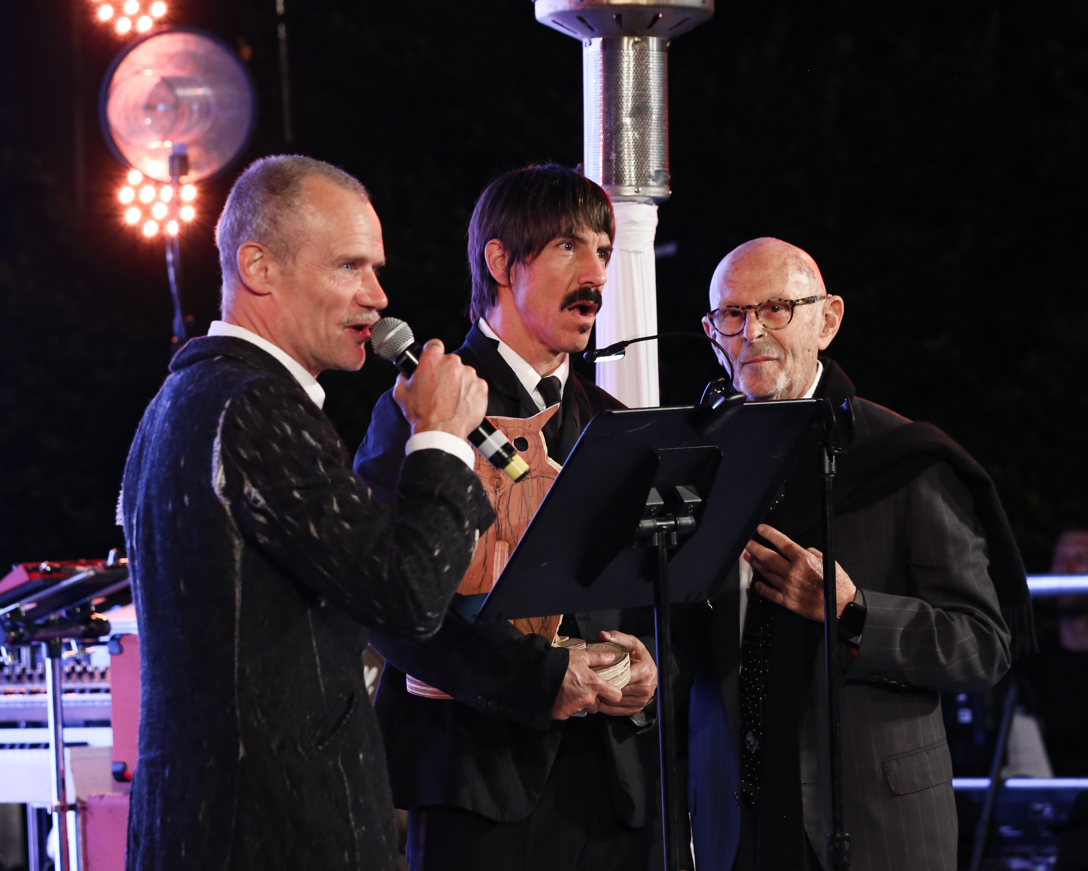 Watch Red Hot Chili Peppers Cover Jimi Hendrix's 'Purple Haze'