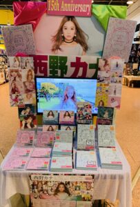 西野カナ 15周年記念のオールタイムベストアルバム、MV集、本日入荷