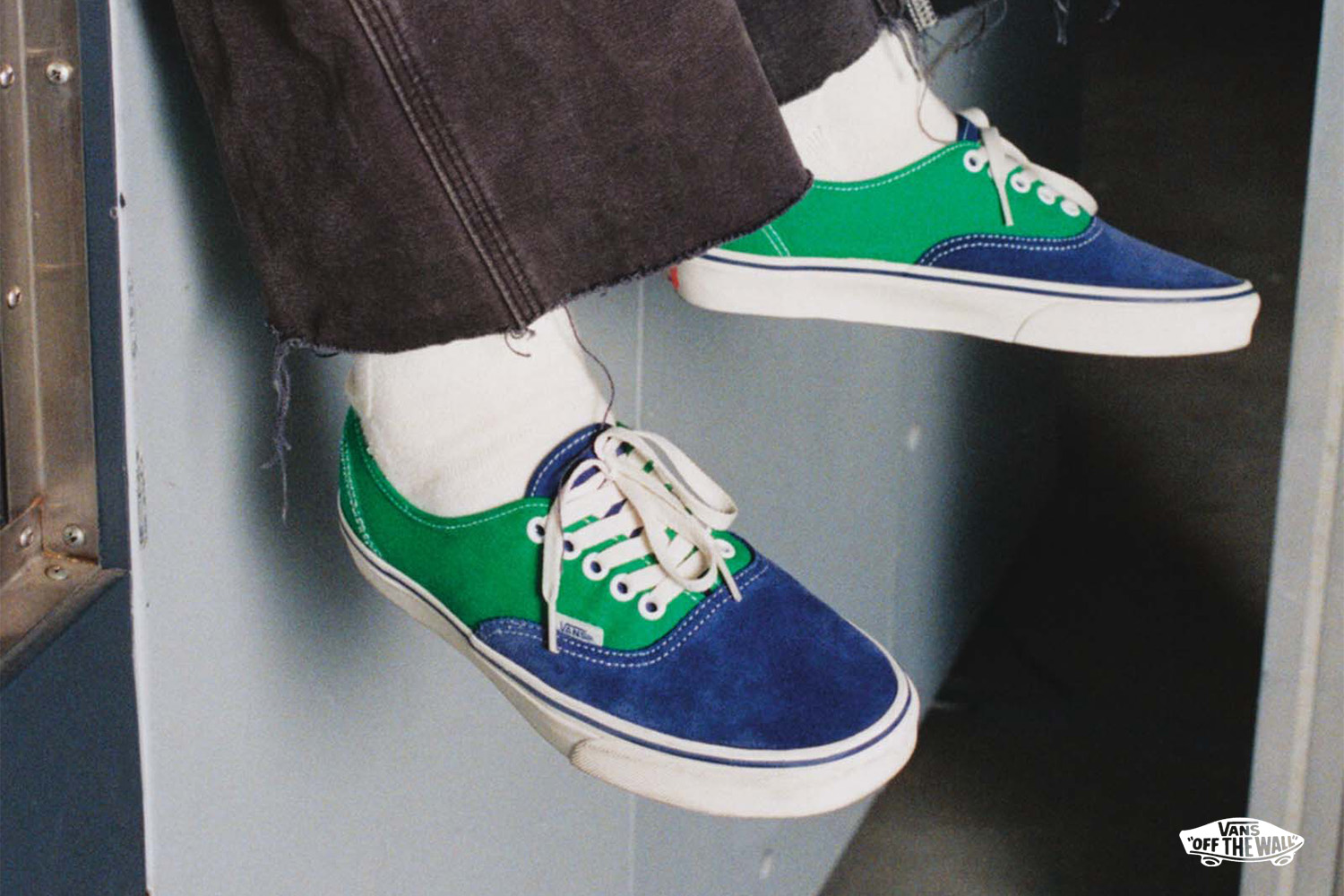 VANS(ヴァンズ)公式通販 | ROOM ONLINE STORE