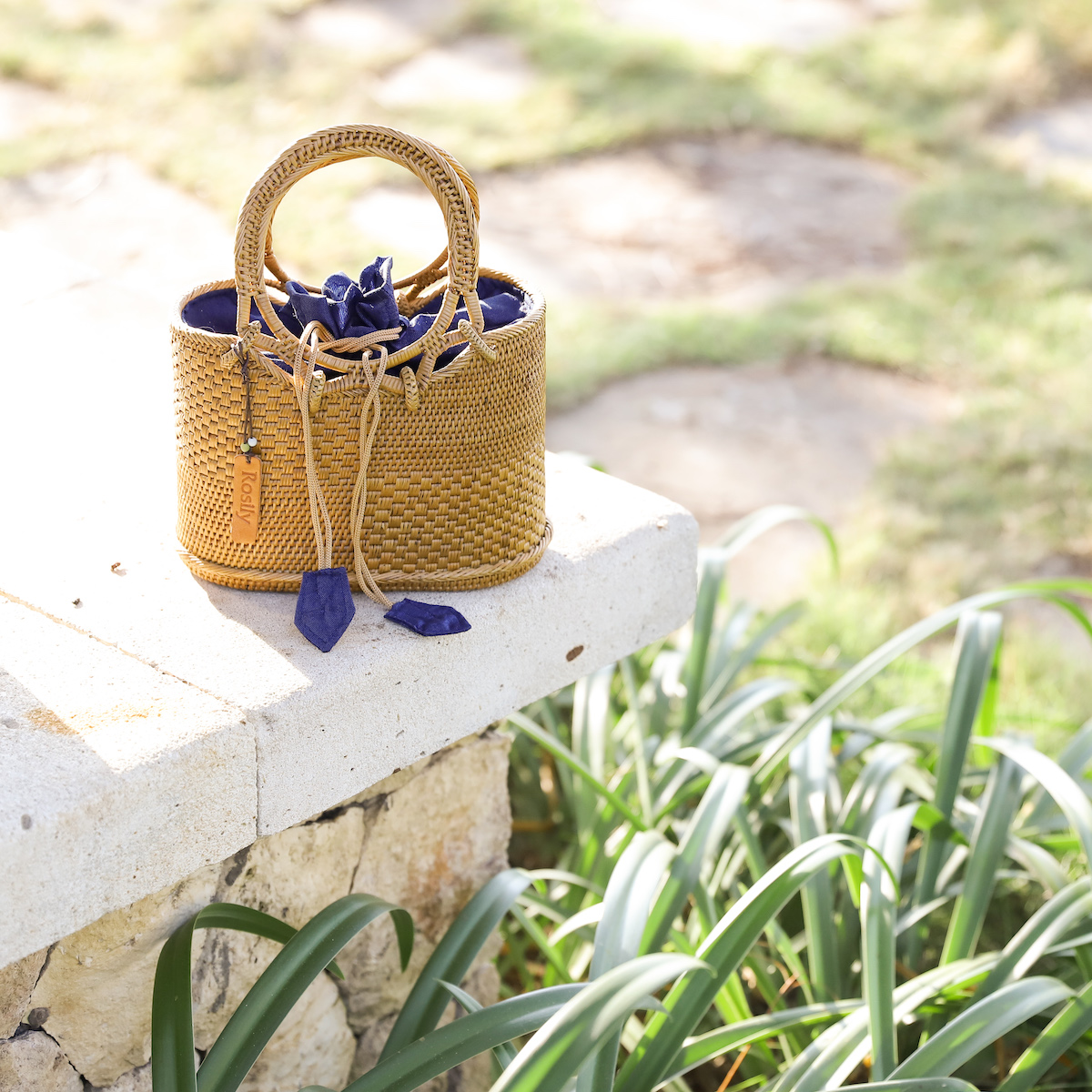 サライバッグミニ スマホ入るよ (NAB523) Rosily(ロージリー) バリ島