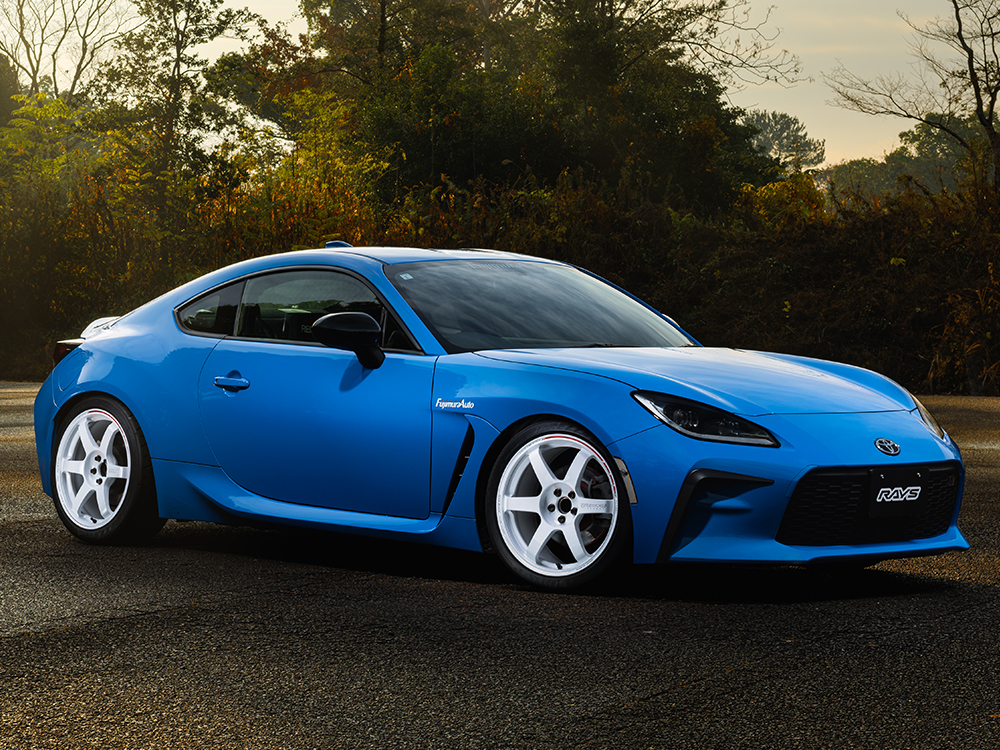 TE37 SAGA S-plus TIME ATTACK EDITION｜RAYS（株式会社レイズ）｜革新