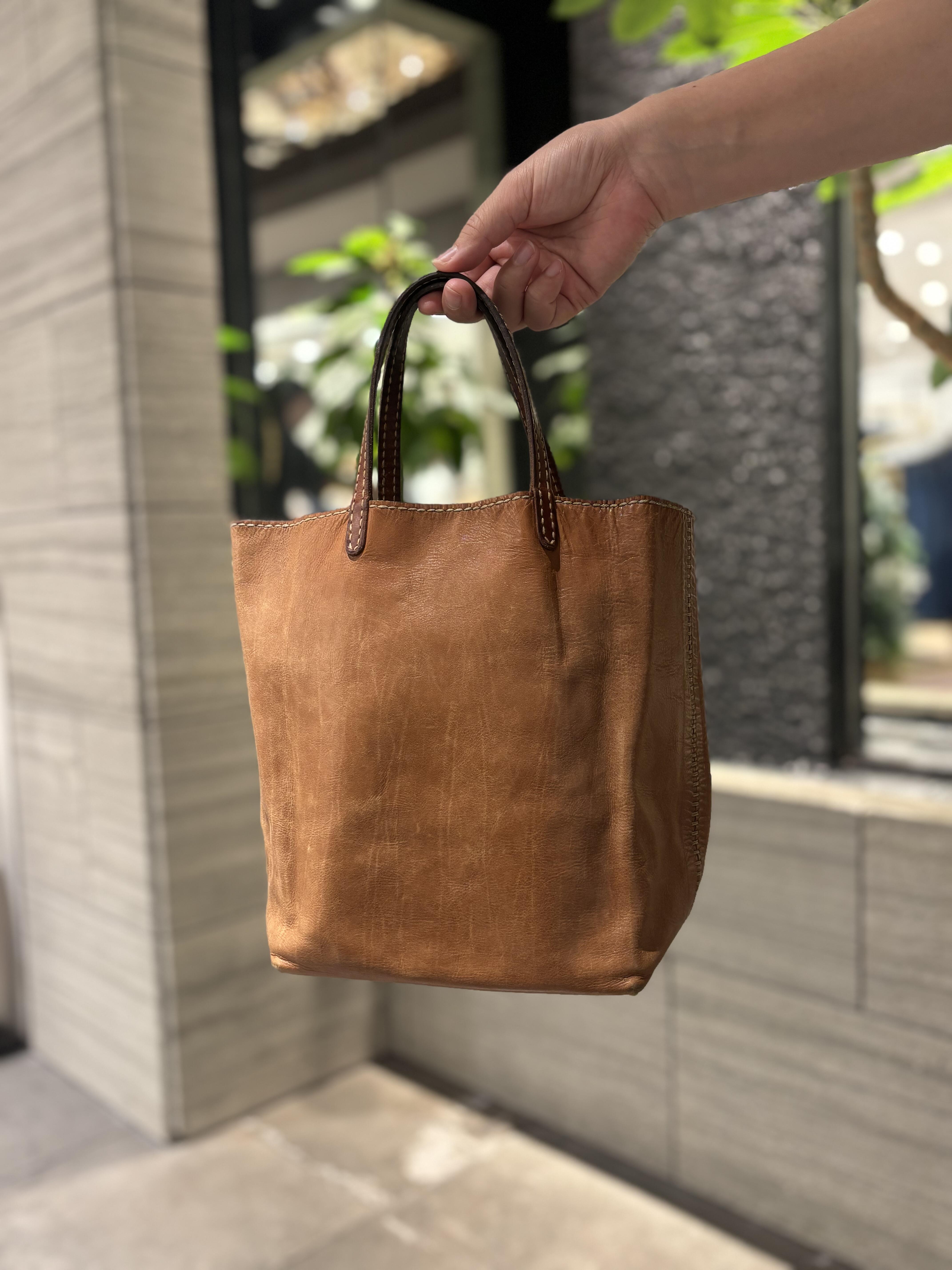 Henry Cuir】使う人に馴染むバッグ｜【公式】ブランド古着・中古通販は