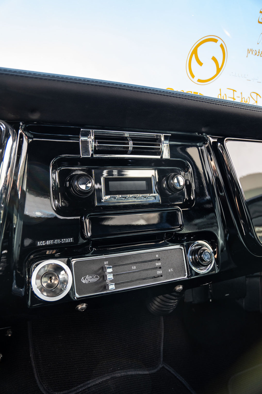 1969-72 Chevrolet Blazer RetroRadio RetroSound – Retro Manufacturing