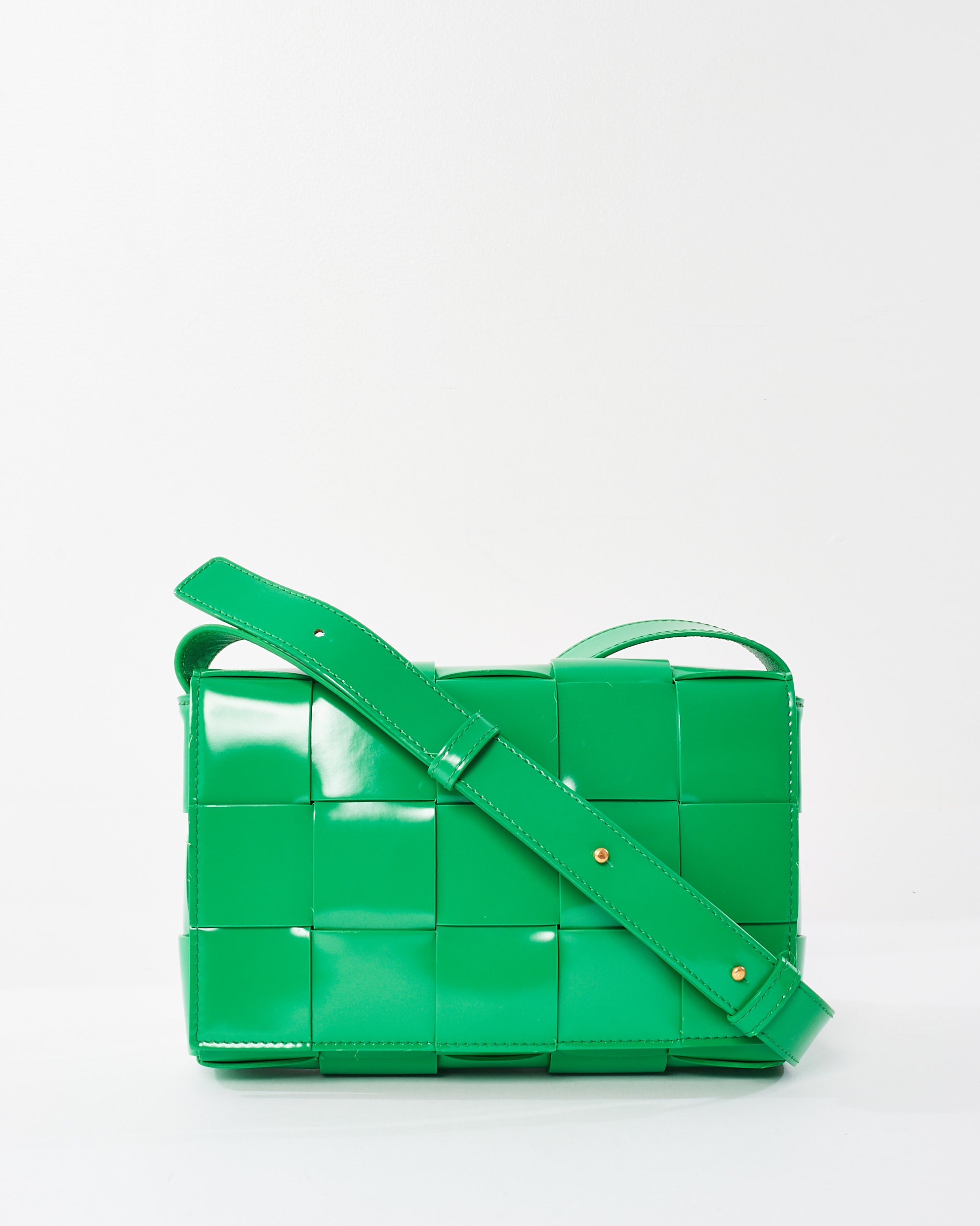 Buy Bottega Veneta Parakeet Green Patent Leather Cassette Bag