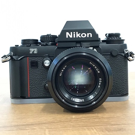 ニコン 一眼レフカメラ Nikon F3 アイレベルファインダー NIKKOR 50mm
