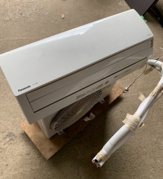 Panasonic パナソニック 2.2kW ルームエアコン CS-J229C-W 2019年製