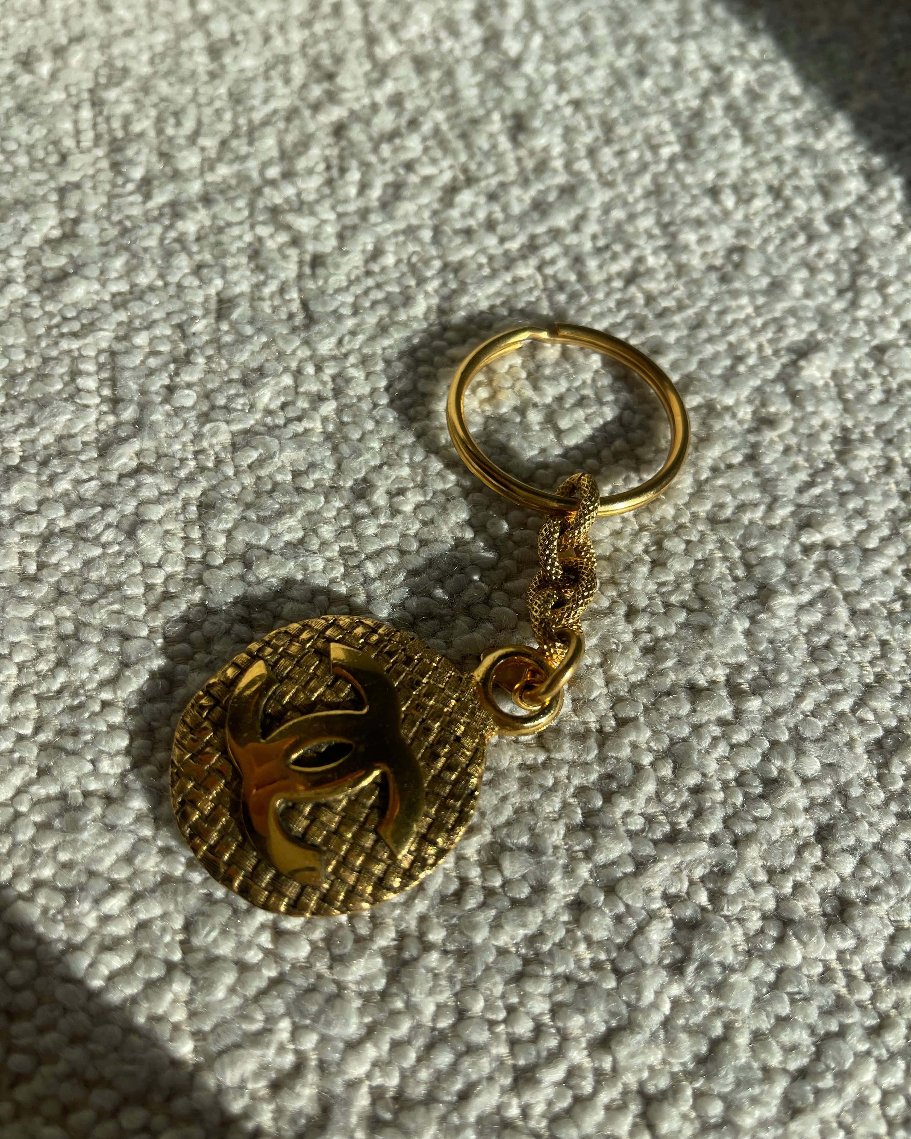 Buy Chanel Vintage Gold-tone Metal Round Coco Mark Charm Keyholder