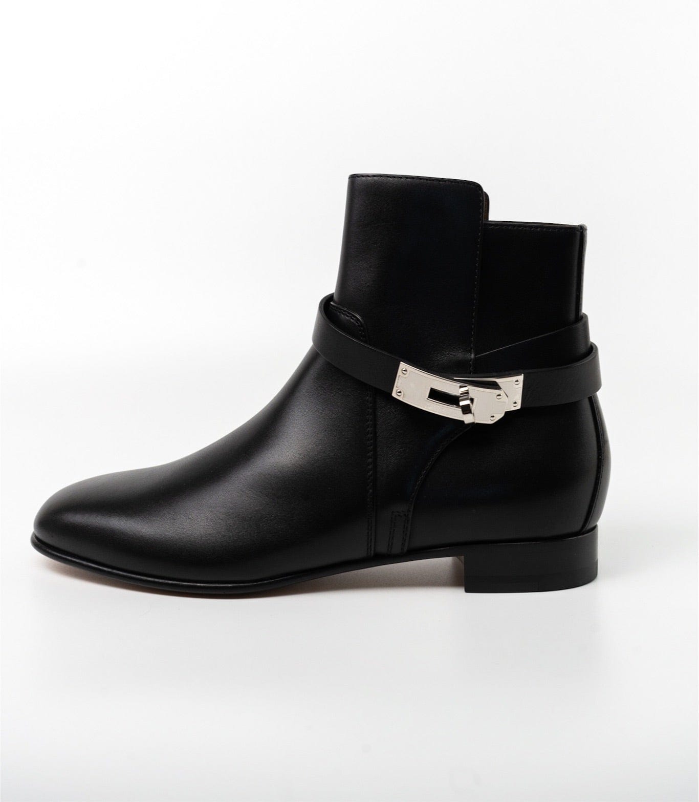 Buy HERMÈS Black Neo Ankle Boots Size 37 | Exclusive SALE at REDELUXE