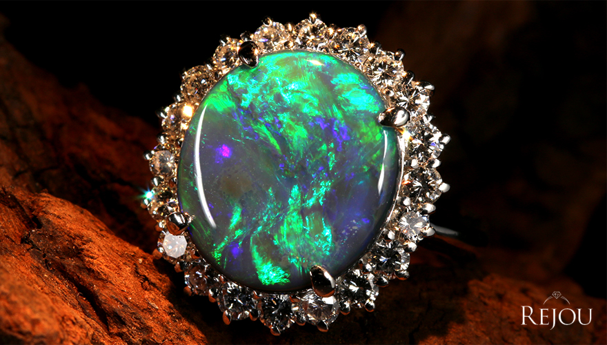 大粒3.86ct オーストラリアライトニングリッジ産 ブラックオパール