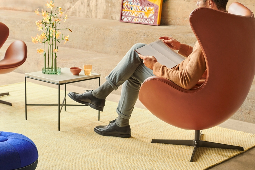 アルネ・ヤコブセンの名作 エッグチェア – フリッツ・ハンセン正規専門