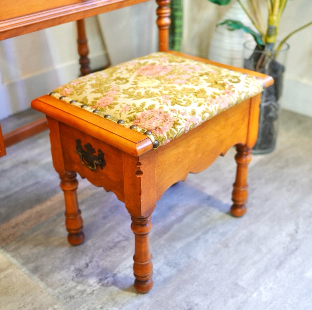 横浜ダニエル ドレッサー 収納付スツール付 化粧台 中古 カバ桜 国産