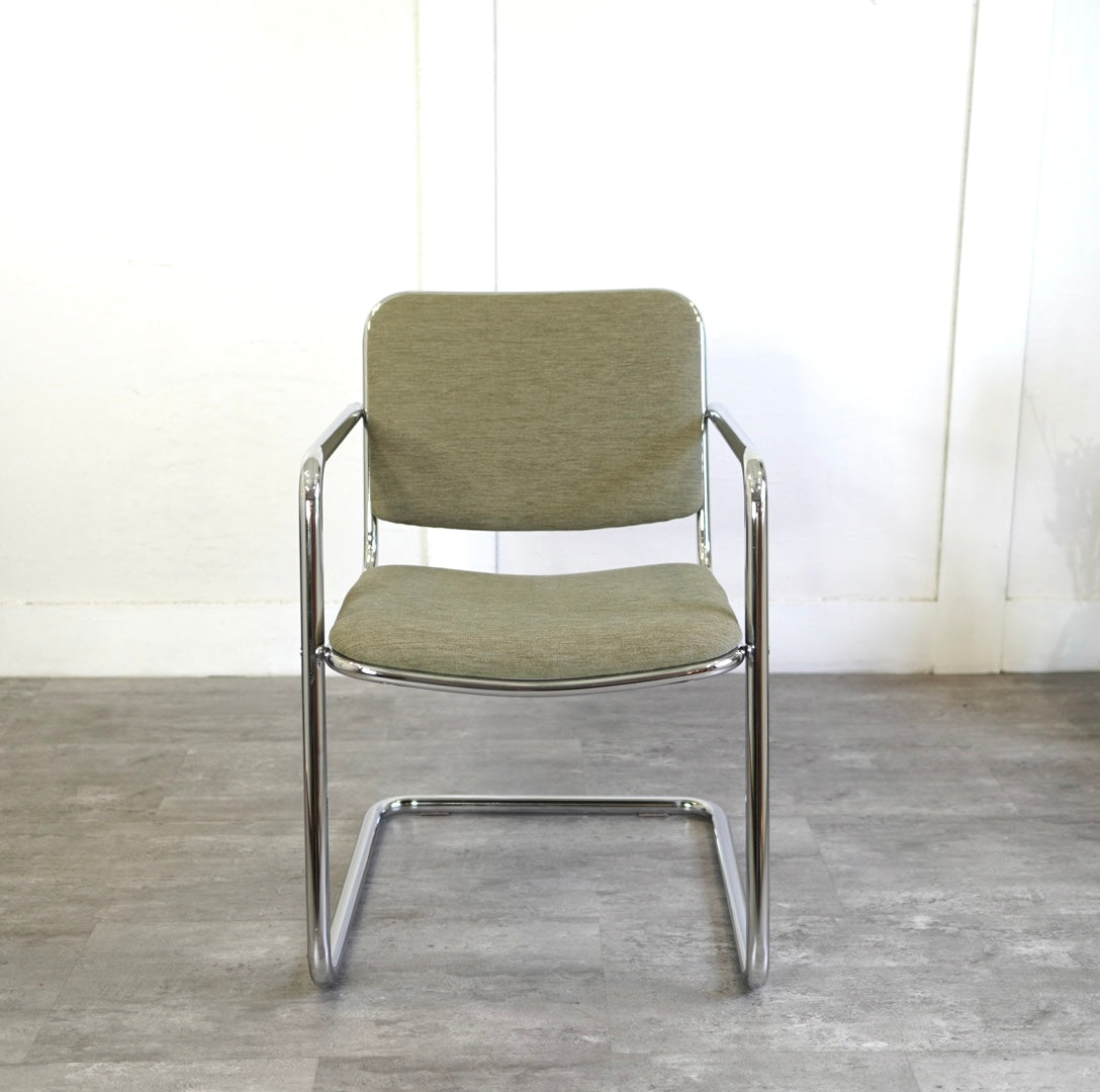 カンテレバーチェア ダイニングチェア インダストリアル モダン 中古